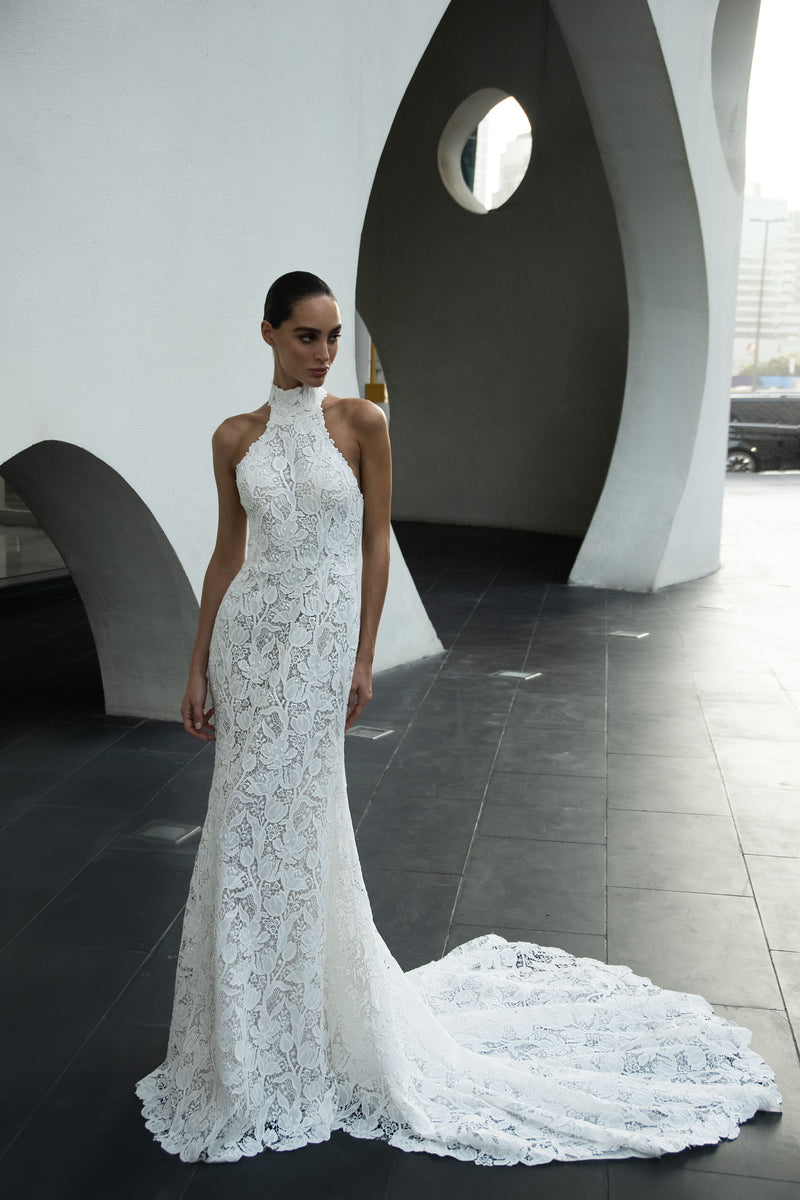Fitted Lace Wedding Dress with Open Back Denise 10US/42FR/14UK / Milk / No