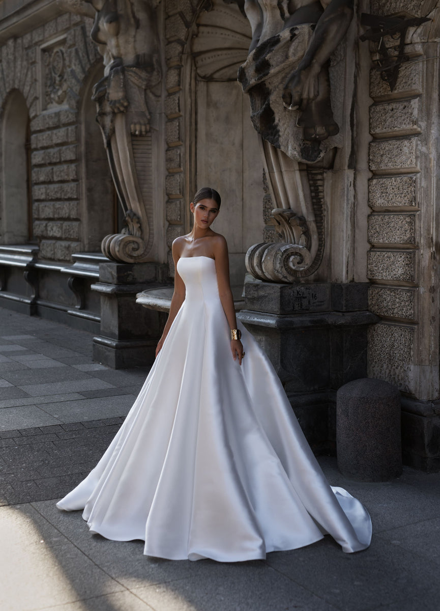 Ballroom princess wedding dresses hotsell