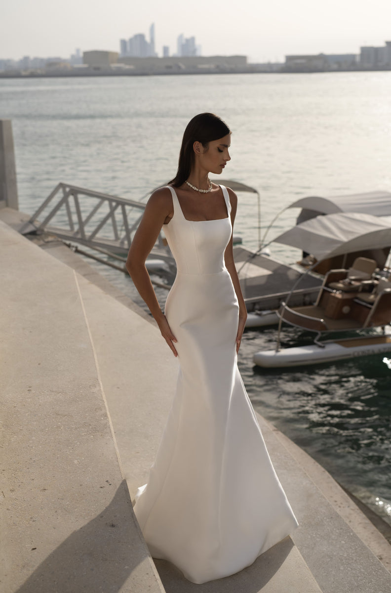 Elegant Mikado Square Neckline Wedding Dress with Wide Straps Farzet 12US/44FR/16UK / Milk Elegant Mikado Square Neckline Wedding Dress with Wide Straps Farzet 12US/44FR/16UK / Milk