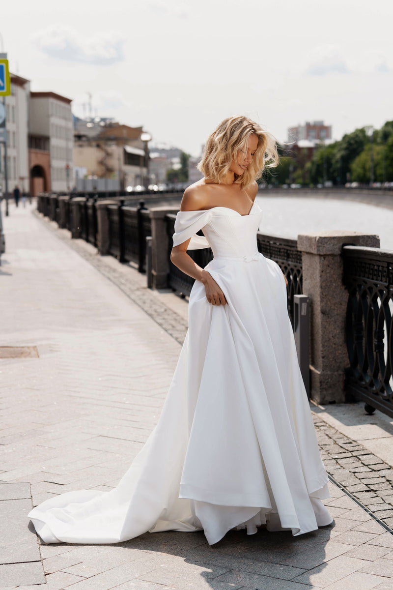 Elegant A-Line Satin Wedding Dress Sonesta Tamila – Wedding Roof