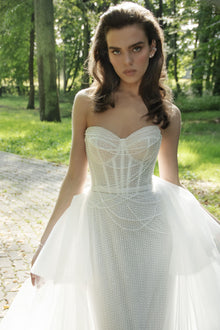  Corset bridal dress