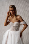 Delicate tulle fabric wedding dress