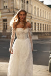Elegant A-Line Wedding Dress with 3D Flower Details Robusta