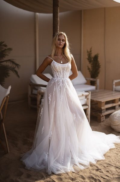 Elegant A-Line Tulle and Lace Wedding Dress with Thin Straps Palm 14US/46FR/18UK / Milk Elegant A-Line Tulle and Lace Wedding Dress with Thin Straps Palm 14US/46FR/18UK / Milk