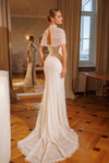 Form-fitting bridal gown