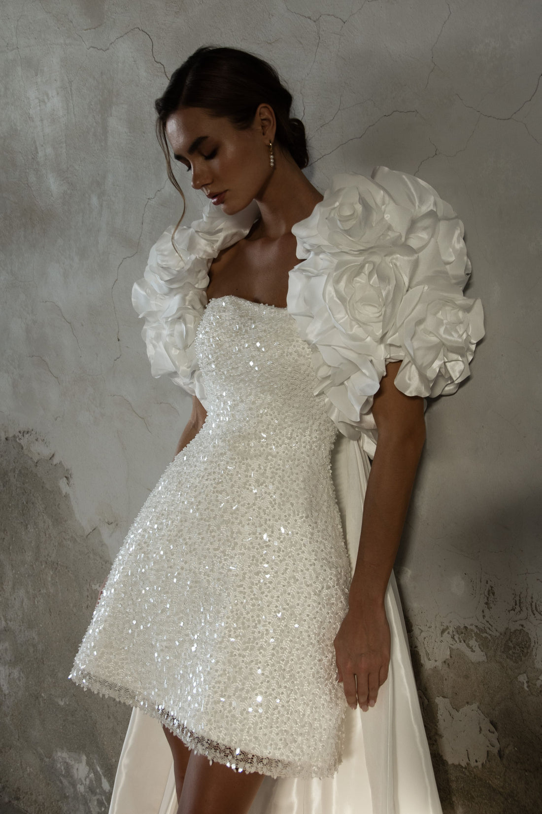  Glittery_wedding_dress