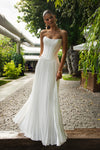 Light weight bridal dress