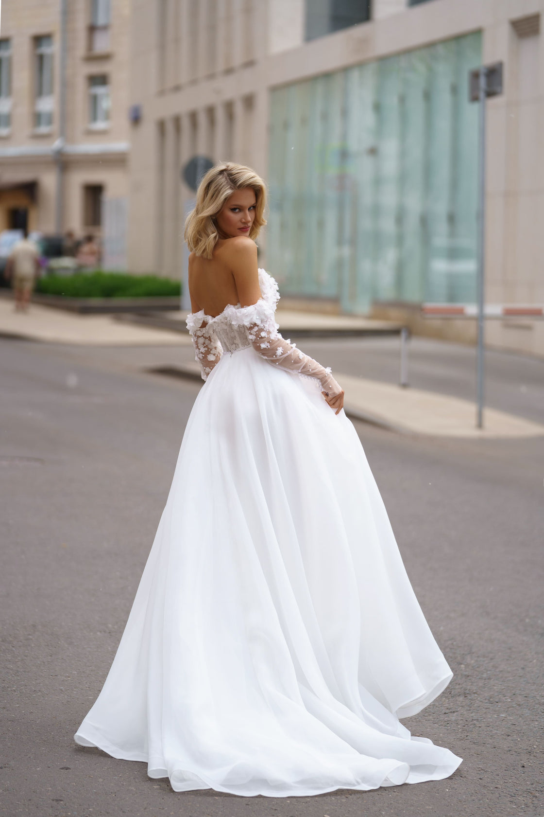 Effortlessly Elegant A-Line Wedding Dress with Detachable Sleeves Clev