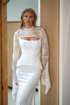 Mermaid_wedding_dress_with_lace_and_satin