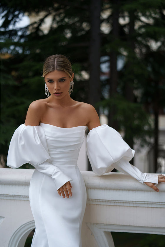 Glamorous Long White Long Sleeves Satin Crystal Wedding Dress With Det –