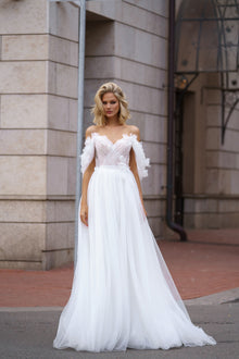  Off Shoulder Wedding Gown Design