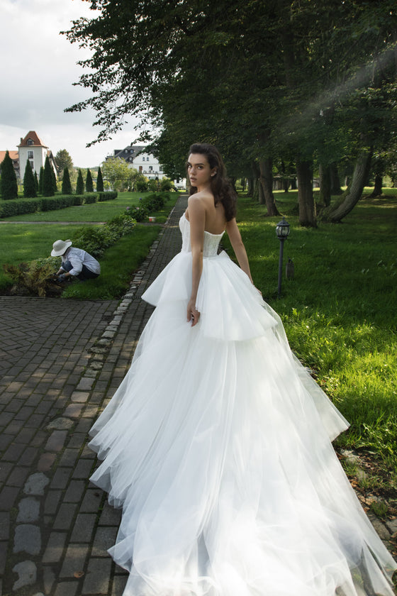 Removable skirt bridal dress