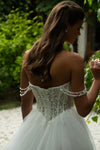 Romantic V-neck wedding dress