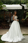 Romantic wedding dress