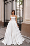 Satin wedding dress with detachable gloves