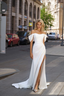  Simple And Elegant Wedding Gown