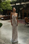 Sleeveless lace wedding dress
