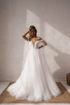 Timeless wedding dress