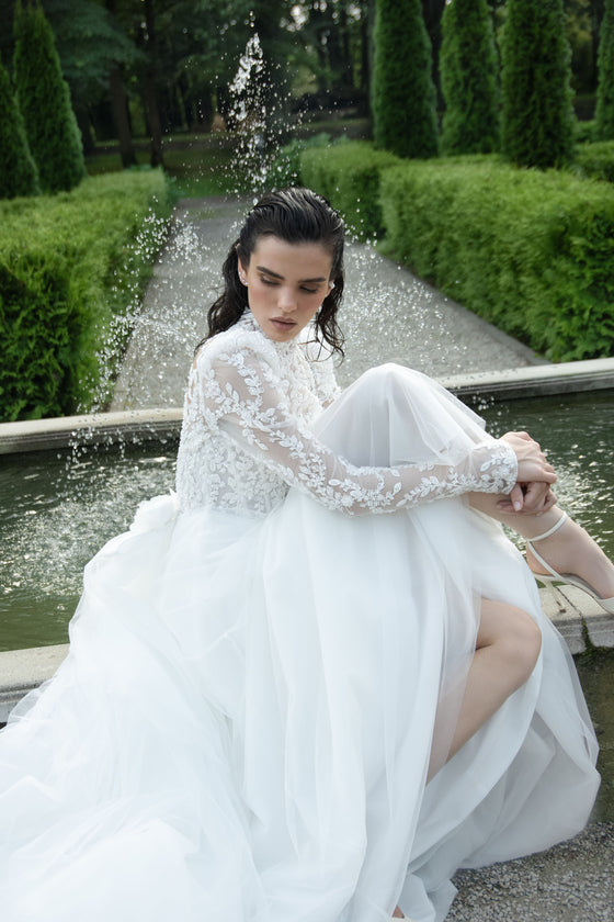 Tulle A-line bridal gown