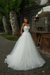 Tulle and lace bridal dress