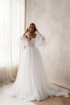  Tulle and lace wedding dress