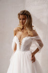 Tulle wedding dress