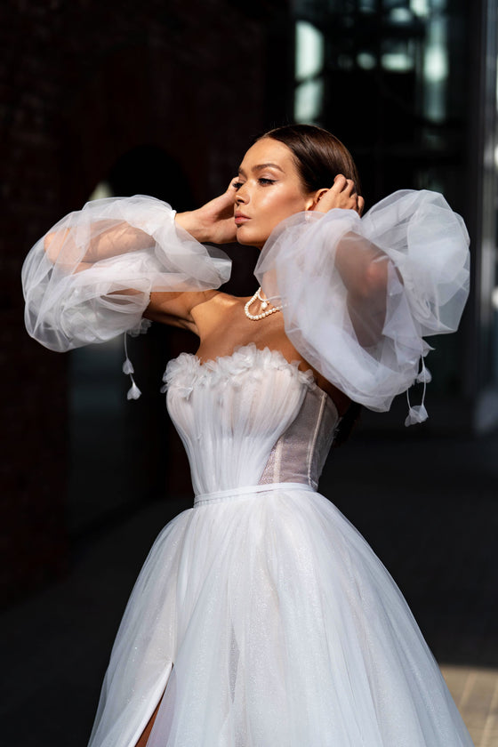 A-line Wedding Dress with Shiny Lining 