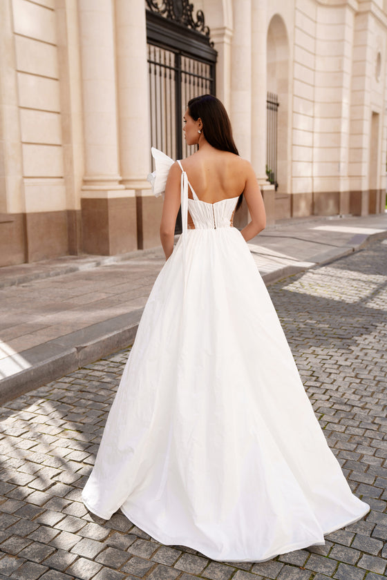 Unique one-shoulder bridal gown