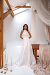 Vintage-inspired straight wedding dress