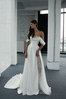  Vintage_lace_wedding_dress