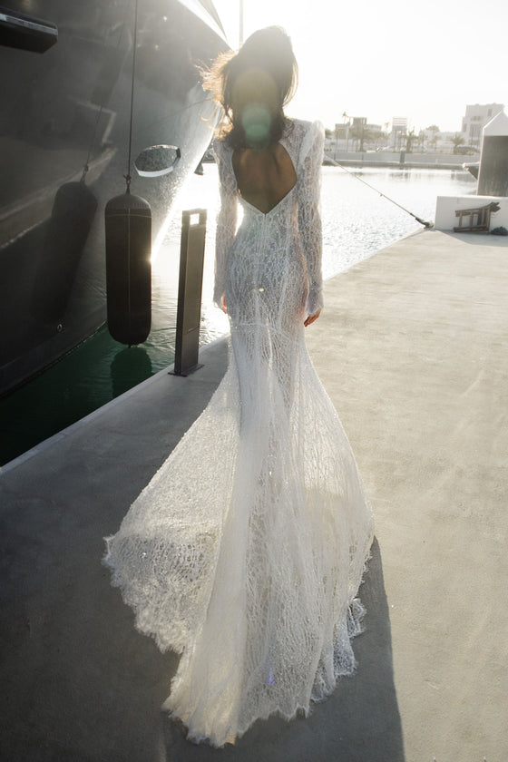 Open-Back Lace Wedding Dress Christelle Wedding Roof Open-Back Lace Wedding Dress Christelle Wedding Roof