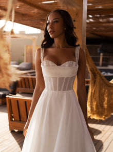  aline wedding dress with sweetheart neckline