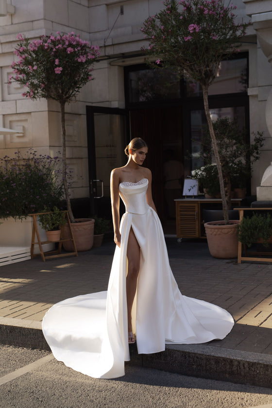 aline white wedding dresses