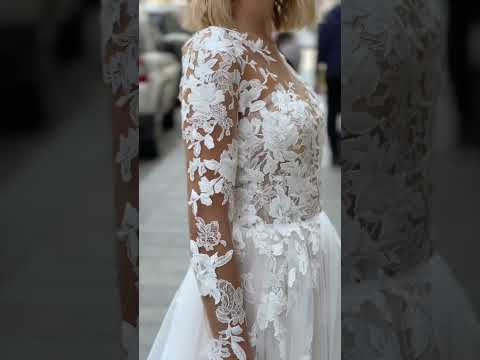 Lace Wedding Gowns With Long Sleeves