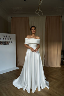  simple off the shoulder wedding dress