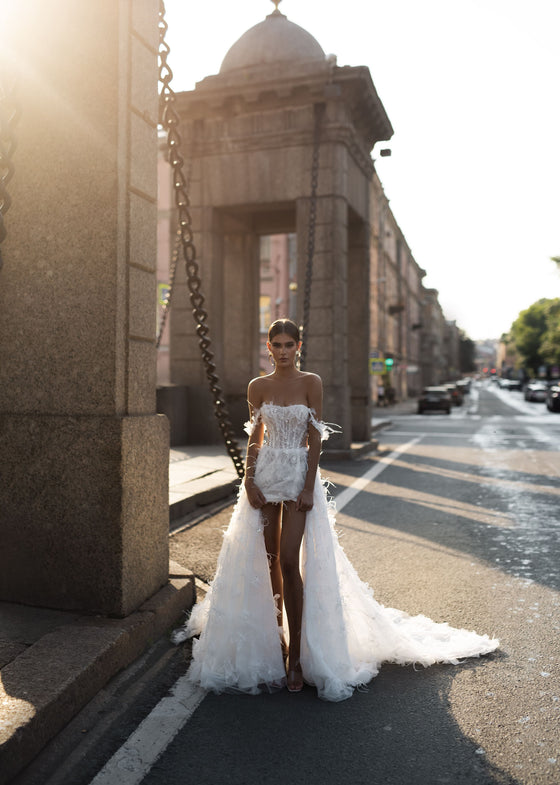 wedding gowns with long trains
