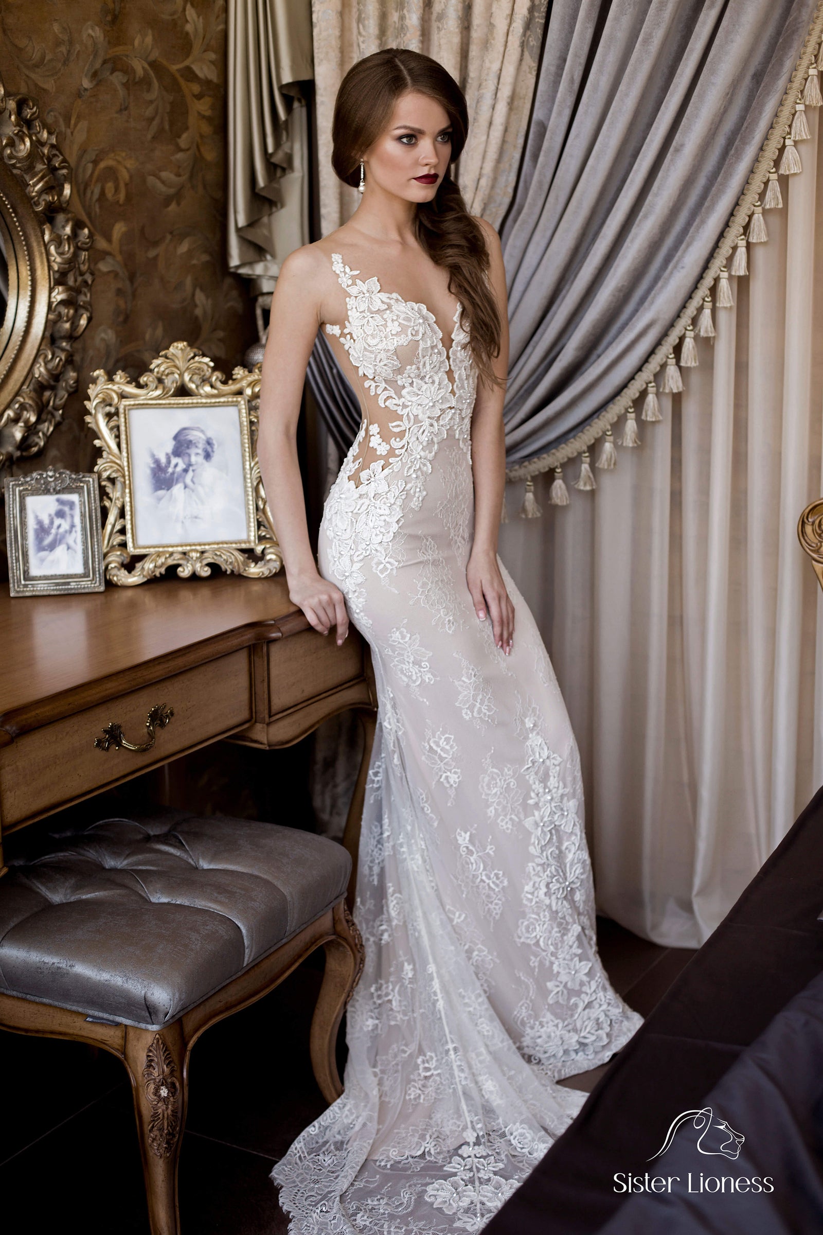 Sister Lioness Caroline Gown – Wedding Roof