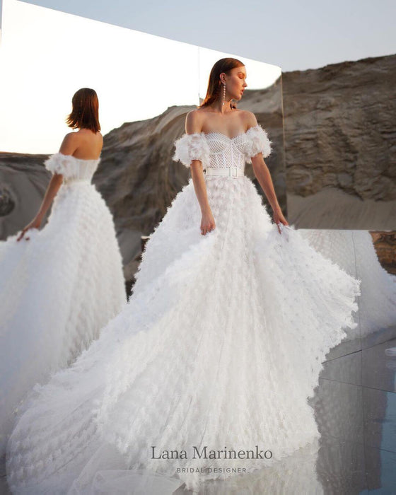 A line Romantic Wedding Dress