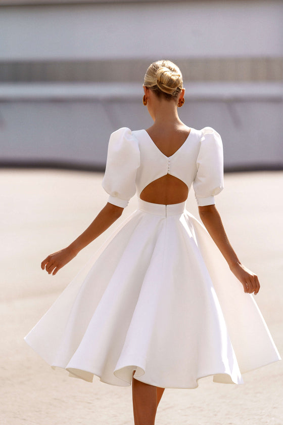 Classic simple wedding dresses