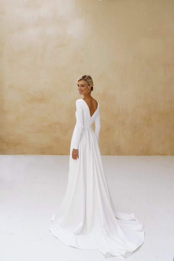 Elegant Wedding Dresses With Long Sleeves