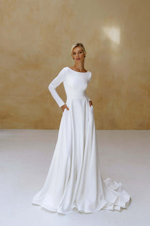  Long Sleeve Wedding Dress With Open Back