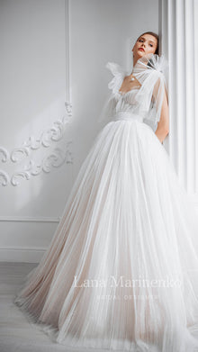  Ball Gown Wedding Dress Pleated Skirt