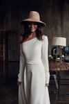 Simple modern wedding dress_Satin wedding dress long sleeve