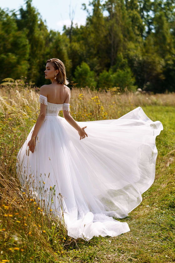 Sleeveless Plus Size Wedding Dresses