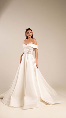  Wedding Dress Classic