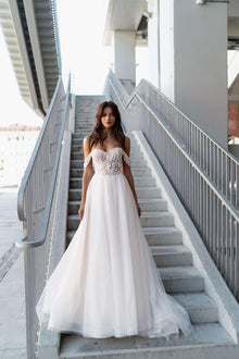  Wedding Dress With Lace