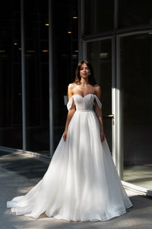  Wedding Dress With Open Back