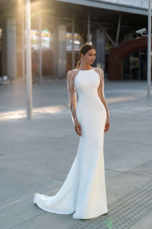  White Wedding Dresses With Sleeves