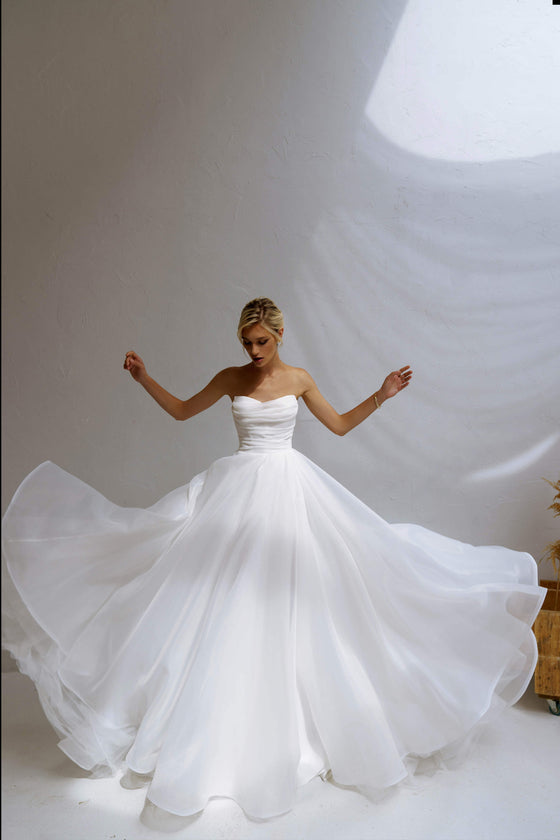 elegant plus size wedding dresses